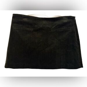 ZARA WOMEN’S GREEN CORDUROY SKIRT SIZE L